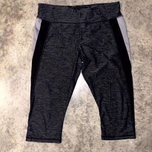 Athletic Works Capri Leggings Girls Large 12-14 Charcoal Gray Stretch Activewear